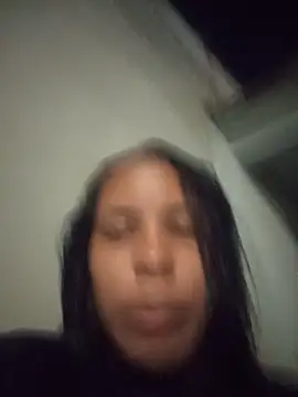 kimi1kimi's Webcam Show