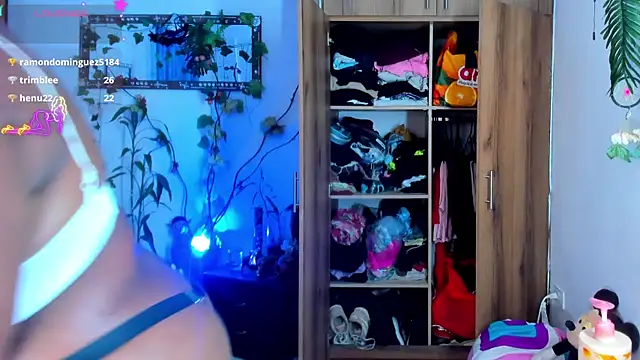 Chatroom XXX en direct de anai_valentinex