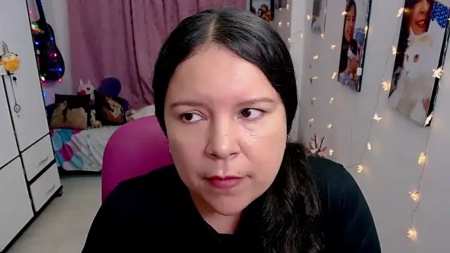 Chatroom XXX en direct de claryssa_