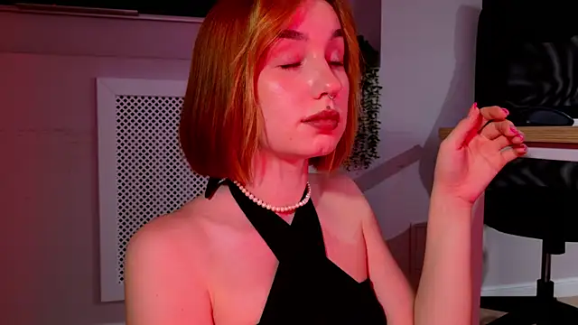 ClaireMathis Live XXX-Chat