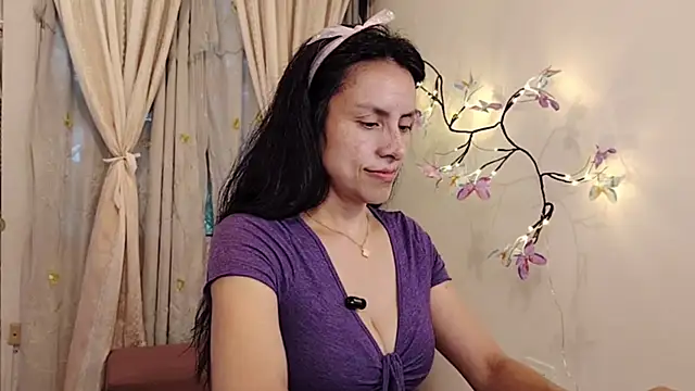 Bella_Exhibition's Live XXX Chat