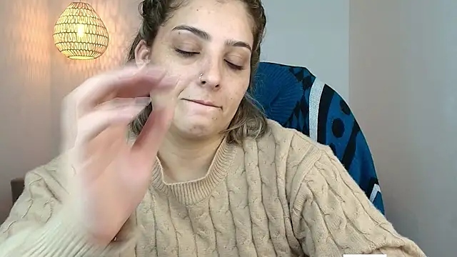 Chat XXX en directo de YummyAnna_