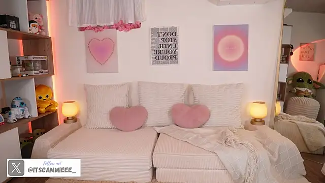 itscammieee's Live XXX Chat