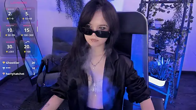 Elainebeness Chat XXX live