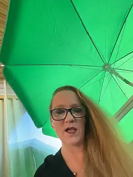 LizzieZ1975n Live XXX chat