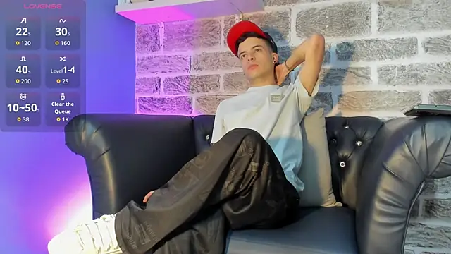 kevinn_bluee Webcam show