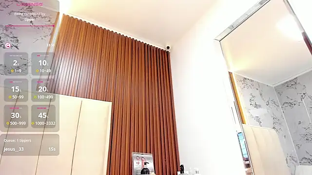MAYROBERTSS live XXX chat