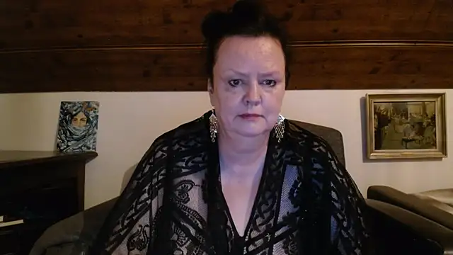 TiffanyMature: онлайн-секс-чат