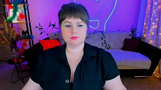 CrystaalStaar live XXX chat