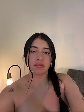 XXX chat uživo modela KallyMyller1