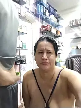 Chat XXX ao vivo de keilymadam