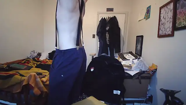 JohnnyMoves Show Webcam