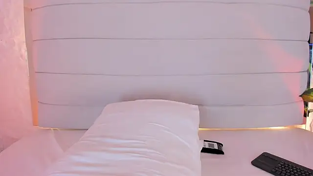 Ali_Hamilton's Live XXX Chat