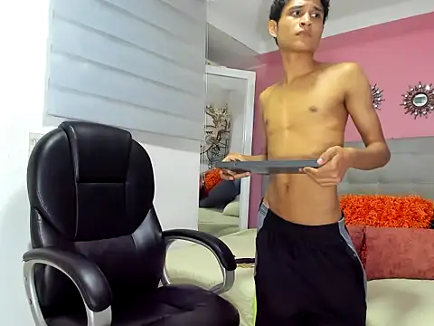 Xavier-Fox – webcam-show