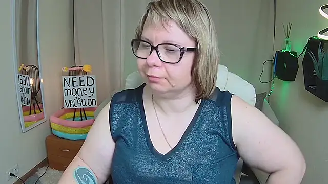 BonnnyBoobsyn Live XXX chat
