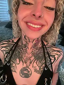 Bonnie_vega élő XXX-chatje
