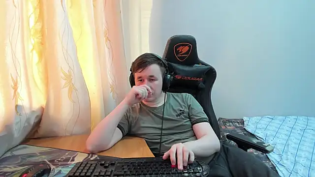 iliaskrislove Show in webcam