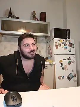bear_skinny Adlı Modelin Web Kamerası Şovu