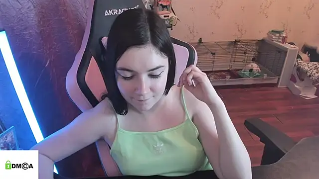Crazy_forest_fairy Chat XXX in diretta