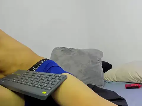skoook_gray_ Webcam Show