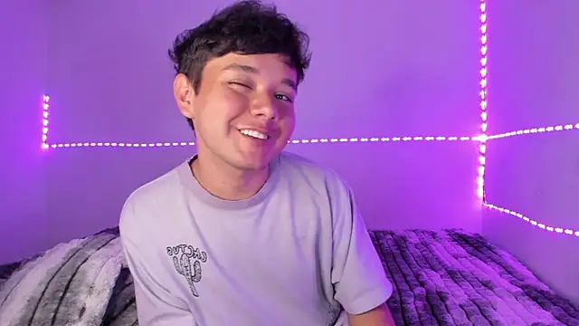 Kody_Royale 网络视讯表演