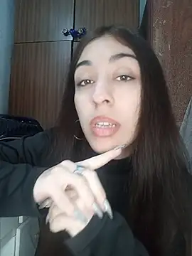 Chatroom XXX en direct de Jennyvignaduzzo
