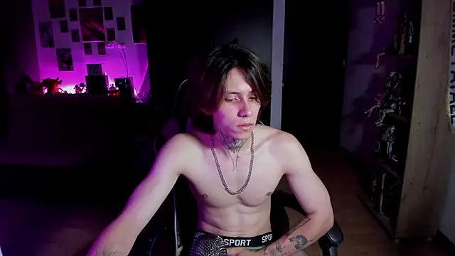 Živý XXX chat xIce_Boy