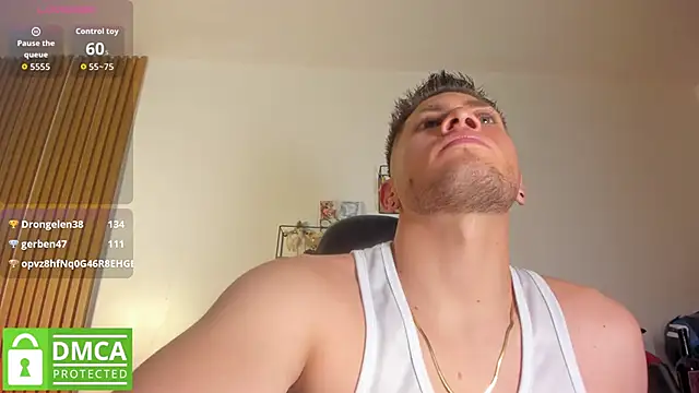 SebastianMaximoff_ élő XXX-chatje