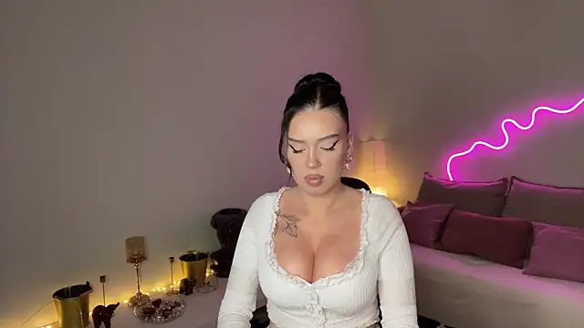 mistress_of_hearts Adlı Modelin Canlı XXX Sohbeti