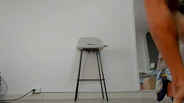 isa_lancaster's Webcam Show