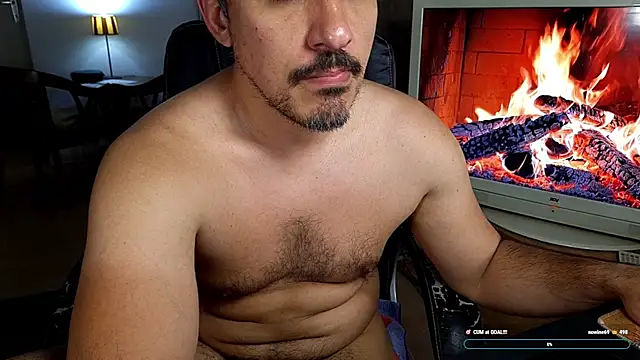 GymD4ddy Live XXX-Chat