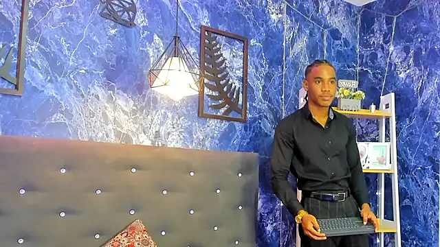 axel_silva4's Live XXX Chat