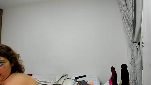 charlloteevans_X's Live XXX Chat