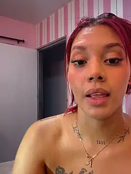 Chat +18 de Kate_Sheke_ ao vivo