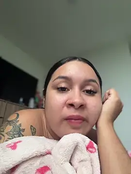 Chat XXX ao vivo de Pretty_Isadora