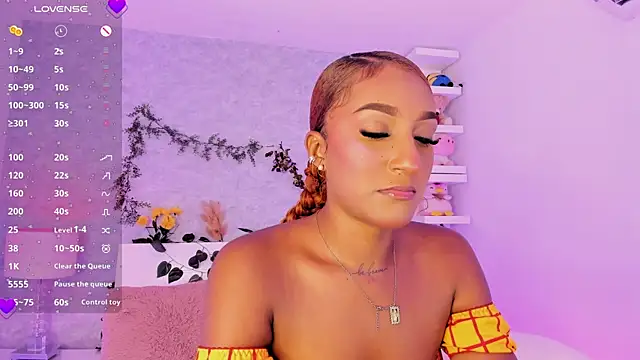 NatashaMilleyのライブXXXチャット