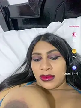 CyBettyboop's Live XXX Chat