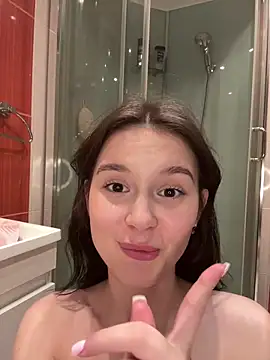 EvaHeartsn Webbikameraesitys