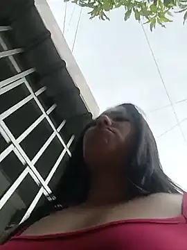 LaDiabla_31 Adlı Modelin Canlı XXX Sohbeti