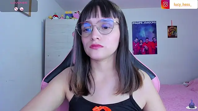 Chatroom XXX en direct de Lucyy-hess