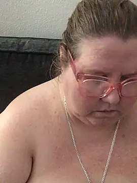 TheMotherPearl's Webcam Show
