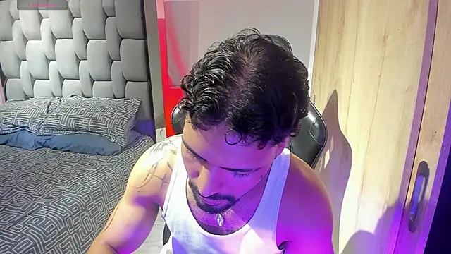 justin_lenox – Naživo XXX chat