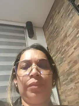 Chatroom XXX en direct de Melisa_14
