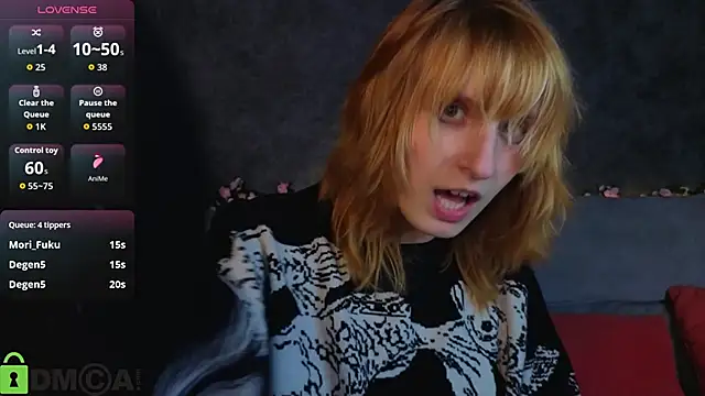 Little_Chips Live XXX-chat