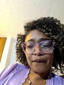 Chat XXX ao vivo de BiiancaEstradaa