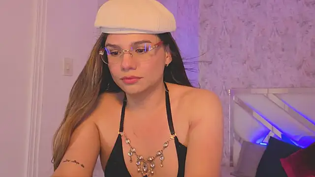 Show de april_summer_ na webcam