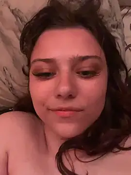 Yuna_Gasain Webbikameraesitys