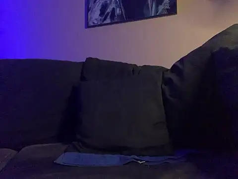 Bula94193 – Naživo XXX chat