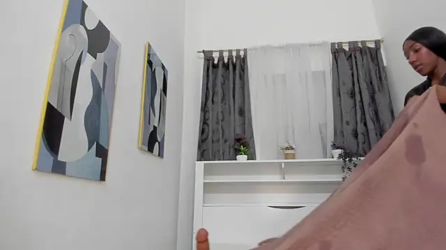 Mistt_Mia 라이브 XXX 채팅