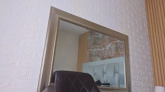 Katty_Roose2 Adlı Modelin Canlı XXX Sohbeti